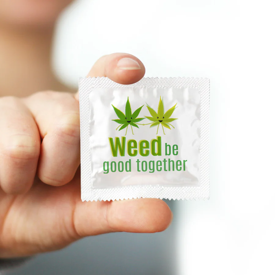 Weed Be Good Together Stoner Condom - Image 2
